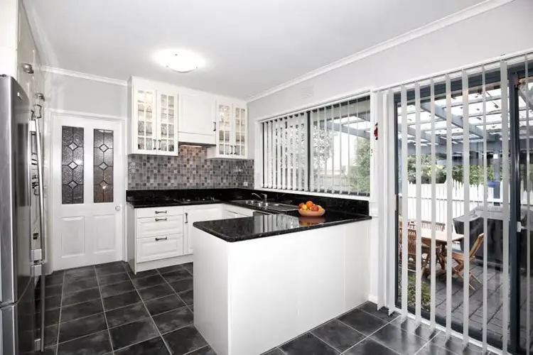 Seventh view of Homely house listing, 3 Dava Court, Gladstone Park VIC 3043