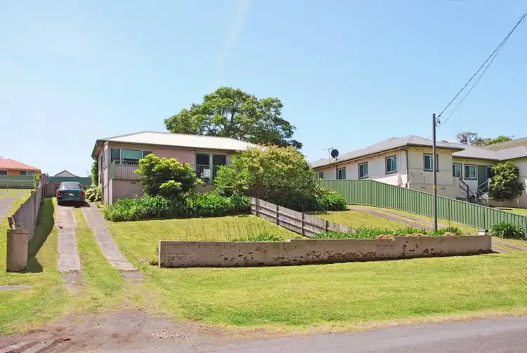 9 South Street, Greenwell Point NSW 2540