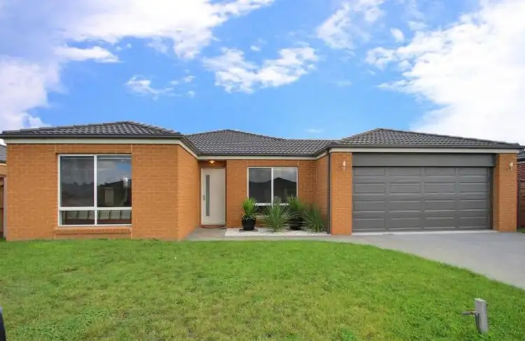 Main view of Homely house listing, 86 Hammersmith Circuit, Traralgon VIC 3844