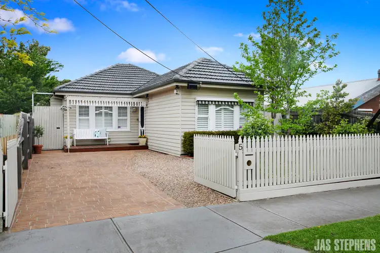 5 Wales Street, Kingsville VIC 3012