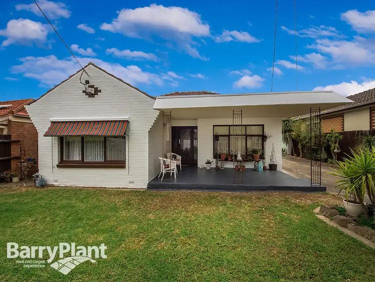 Second view of Homely house listing, 6 Marsden Crescent, St Albans VIC 3021