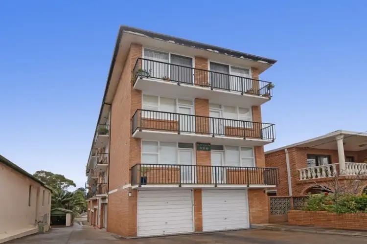 Second view of Homely apartment listing, 9/226 Oberon Street, Coogee NSW 2034