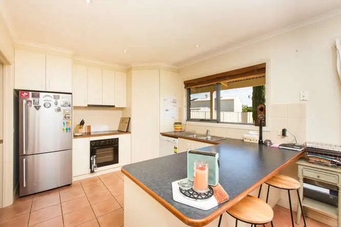 Fifth view of Homely house listing, 27 Sterling Drive, Mildura VIC 3500