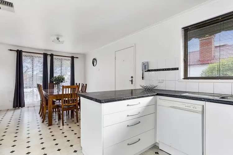 Fifth view of Homely house listing, 8 Elm Street, Eaglehawk VIC 3556