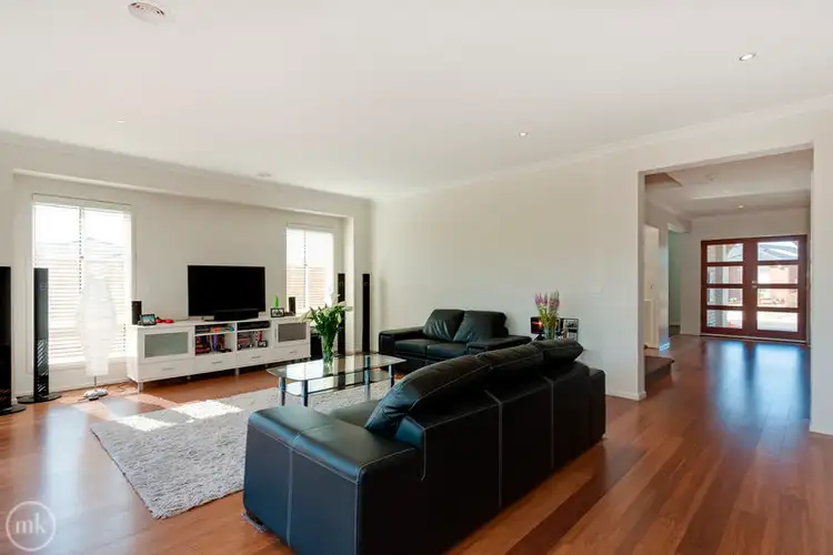 Second view of Homely house listing, 7 Emilia Chase, Mernda VIC 3754