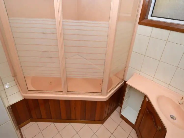 Sixth view of Homely house listing, 28 Kalimna Crescent, Coolaroo VIC 3048