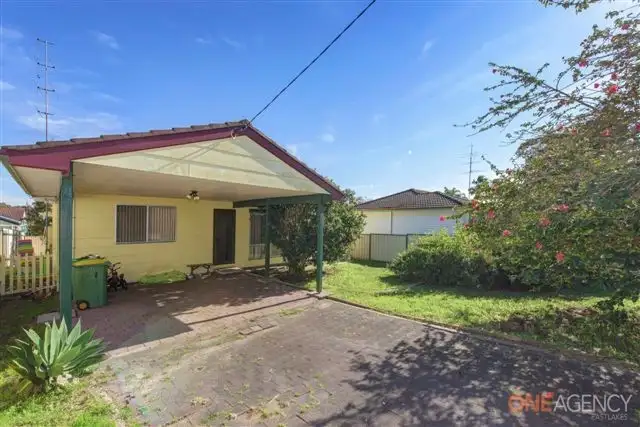 17 Dale Avenue, Chain Valley Bay NSW 2259