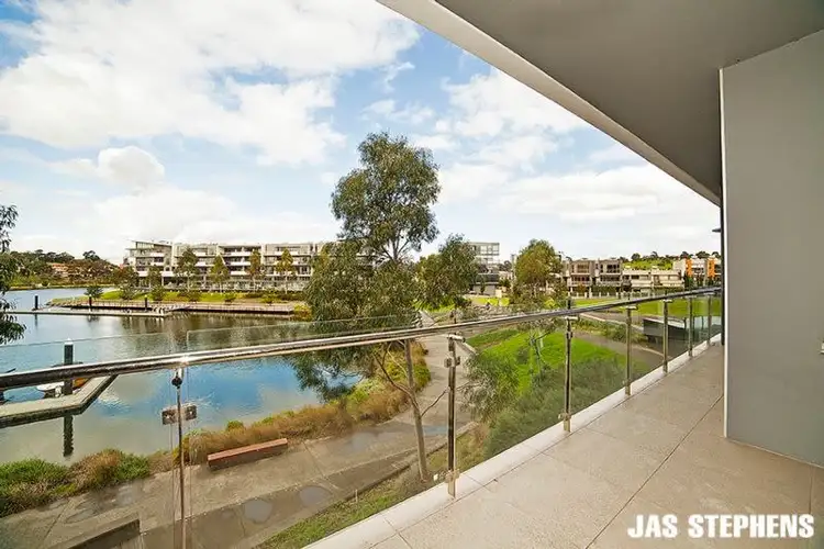 112/20 Pier Lane, Maribyrnong VIC 3032