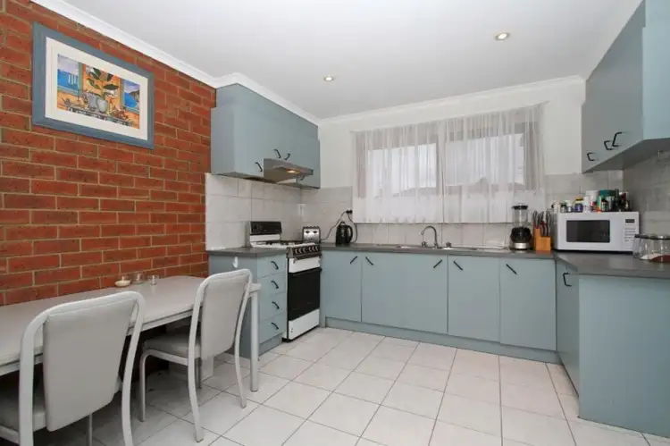 Fourth view of Homely unit listing, 4/72 Yarra Avenue, Reservoir VIC 3073