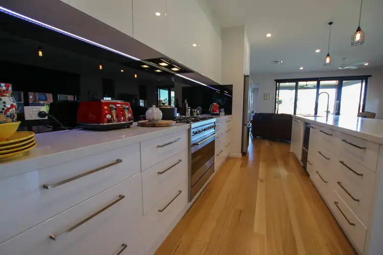 Third view of Homely house listing, 4 Kerry Court, Mansfield VIC 3722