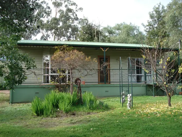Main view of Homely house listing, 52 Commercial Road, Tarnagulla VIC 3551