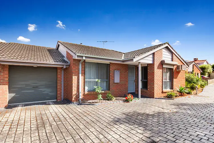 2/29 Royal Avenue, Essendon North VIC 3041