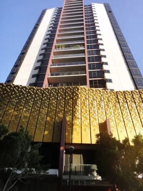 1608/39 Caravel Lane