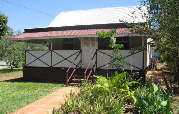 96 HACKETT TERRACE, Charters Towers QLD 4820