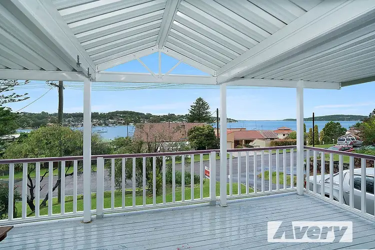 8 Ilford Avenue, Buttaba NSW 2283