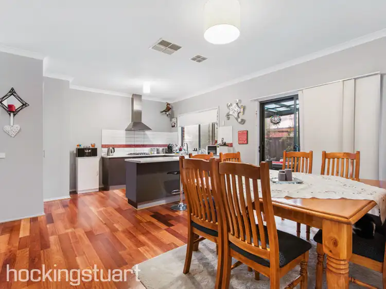 Fourth view of Homely house listing, 18 Cheltenham Close, Craigieburn VIC 3064