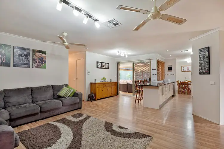 Third view of Homely house listing, 8 Prairie Glen, Claremont Meadows NSW 2747