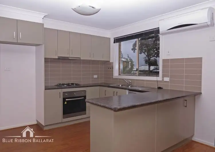 Main view of Homely townhouse listing, 3/274a Albert Street, Sebastopol VIC 3356