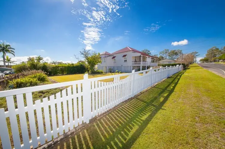 7 Mary Street, Bundamba QLD 4304