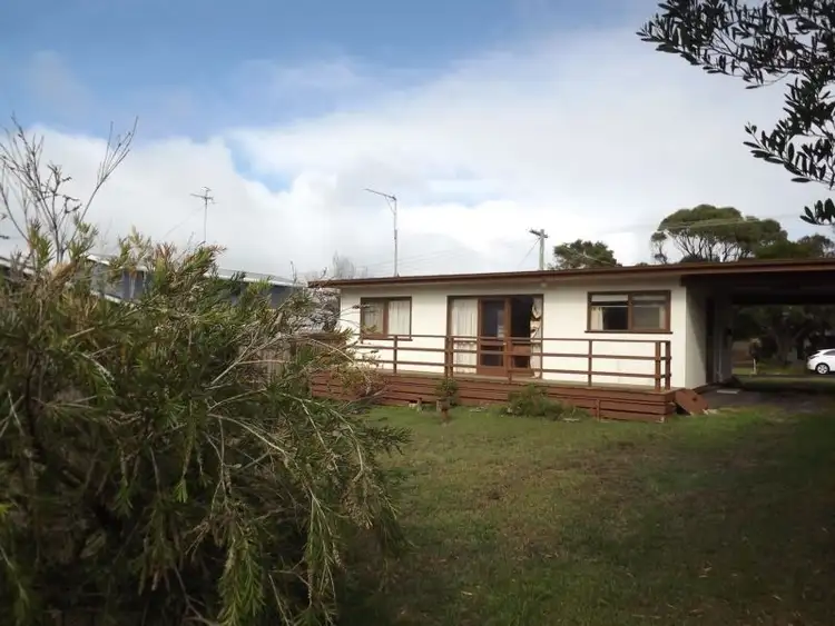 2 CORAL STREET, Cape Paterson VIC 3995