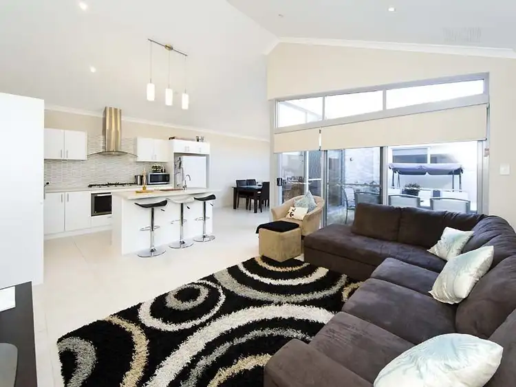 Fourth view of Homely house listing, 9B Teocote Crescent, Aubin Grove WA 6164