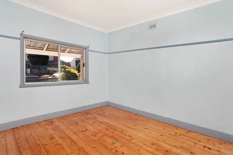 Fourth view of Homely house listing, 8 Servante Street, Sunshine VIC 3020