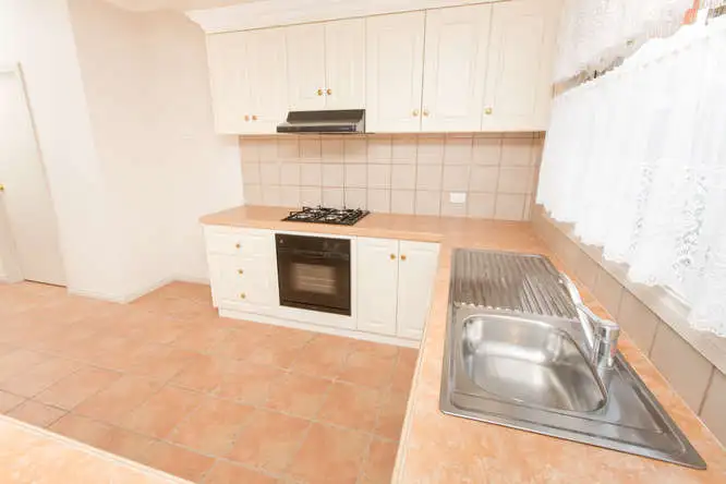 Fifth view of Homely house listing, 3/4 Ascot Court, Mildura VIC 3500