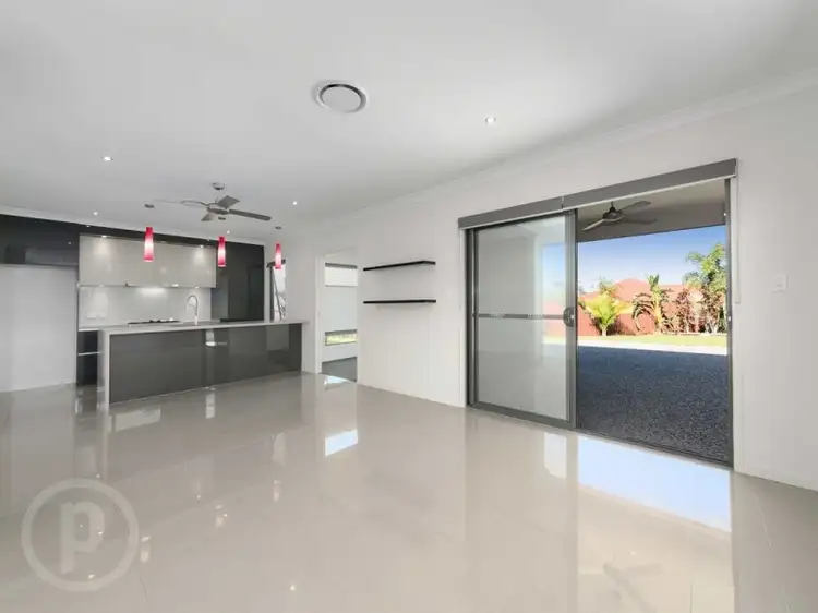 Second view of Homely house listing, 5 Kirdi Court, Durack QLD 4077