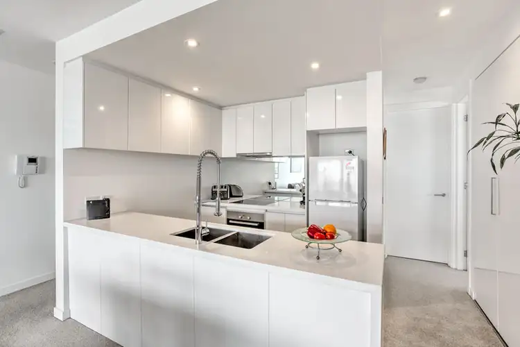 Second view of Homely apartment listing, 32/122 Maribyrnong Road, Moonee Ponds VIC 3039