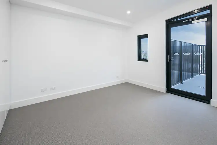 Third view of Homely apartment listing, 5/92 Easey Street, Collingwood VIC 3066