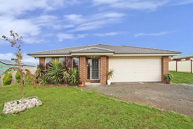 112 Roulston Way, Wallan VIC 3756