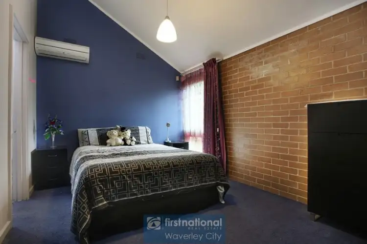 Sixth view of Homely house listing, 10 Seaton Court, Mount Waverley VIC 3149