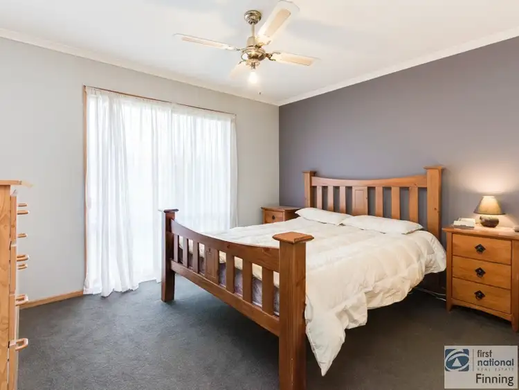 Seventh view of Homely house listing, 6 Craigton Court, Cranbourne North VIC 3977