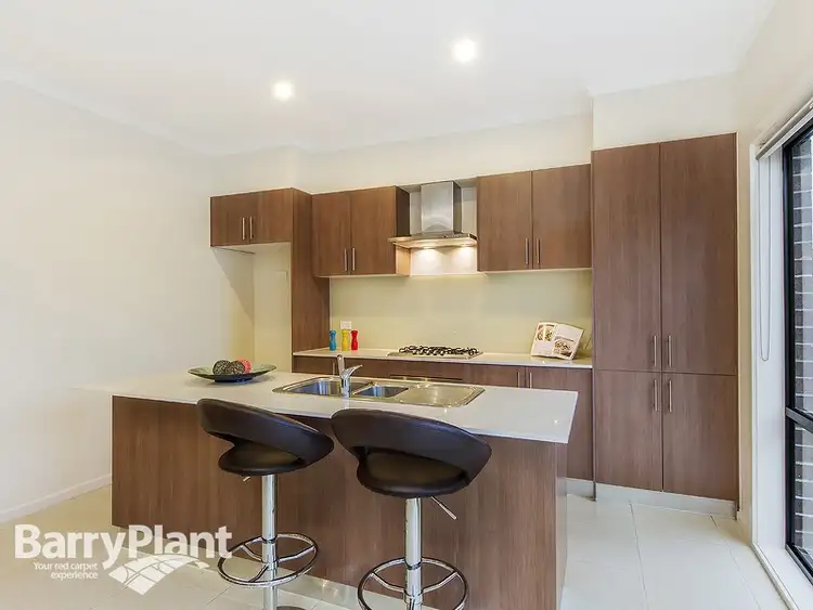 Seventh view of Homely townhouse listing, 112 Cairnlea Drive, Cairnlea VIC 3023