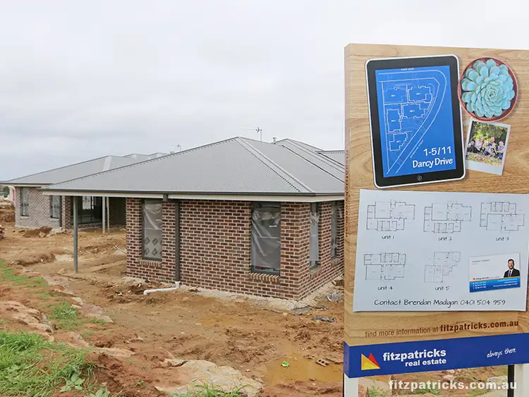 Second view of Homely unit listing, 5/11 Darcy Drive, Boorooma NSW 2650
