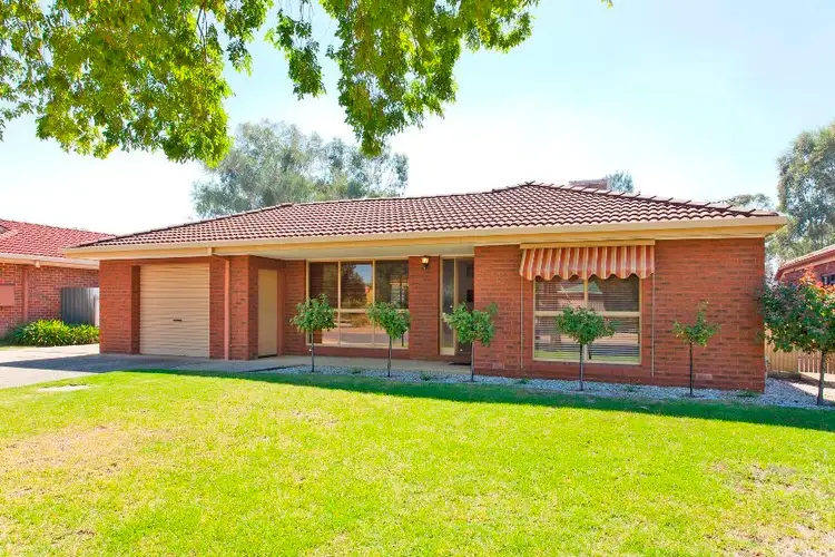 25 Saville Avenue, Lavington NSW 2641