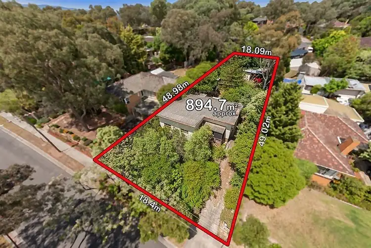 7 Heather Grove, Briar Hill VIC 3088