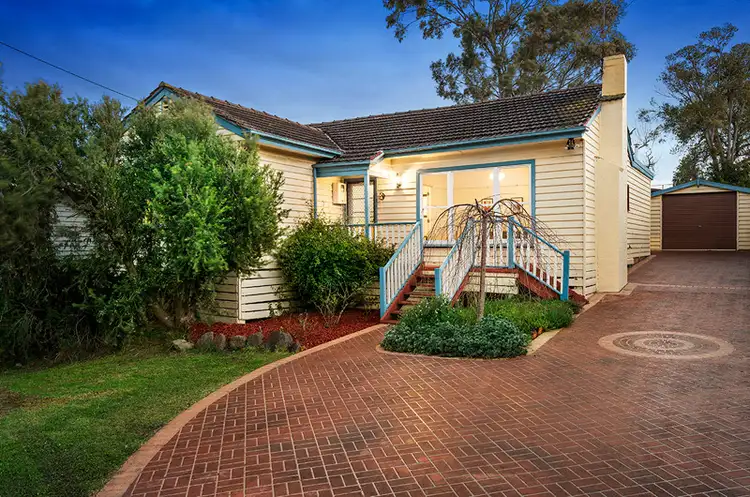 19 Silk Street, Rosanna VIC 3084