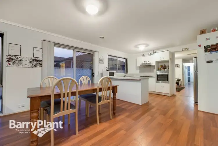 Fifth view of Homely house listing, 6 Avoca Place, Pakenham VIC 3810