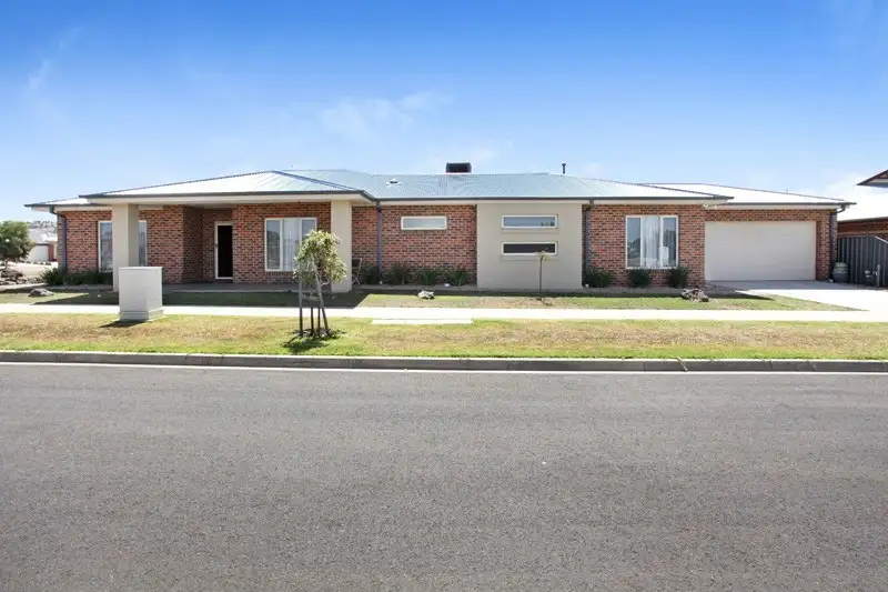 Main view of Homely house listing, 88 Halletts Way, Bacchus Marsh VIC 3340