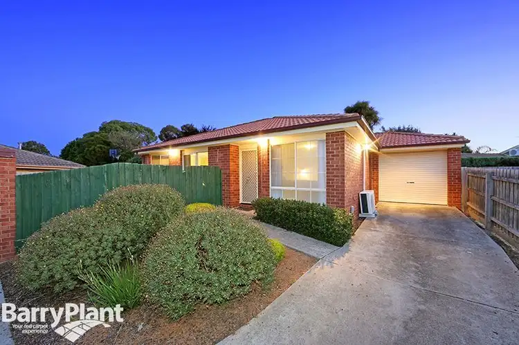 2/121 Murrindal Drive, Rowville VIC 3178