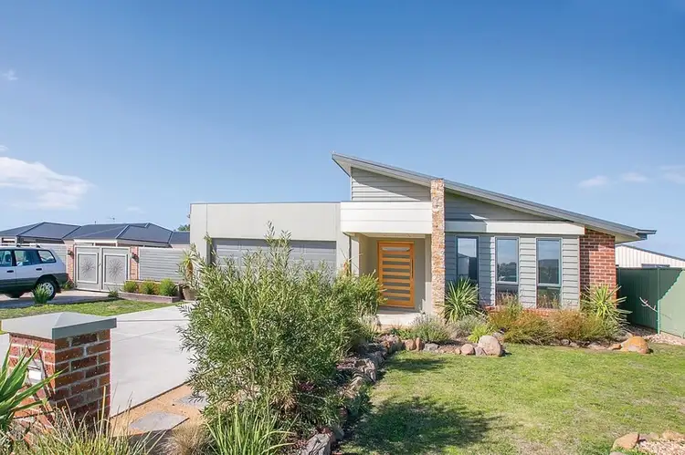 Main view of Homely house listing, 8 Felix Court, Miners Rest VIC 3352