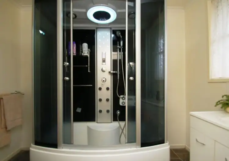 Sixth view of Homely house listing, 17 Ventnor Crescent, Coolaroo VIC 3048