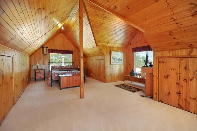 Fifth view of Homely rural property listing, 21 McDonald Street, Skipton VIC 3361