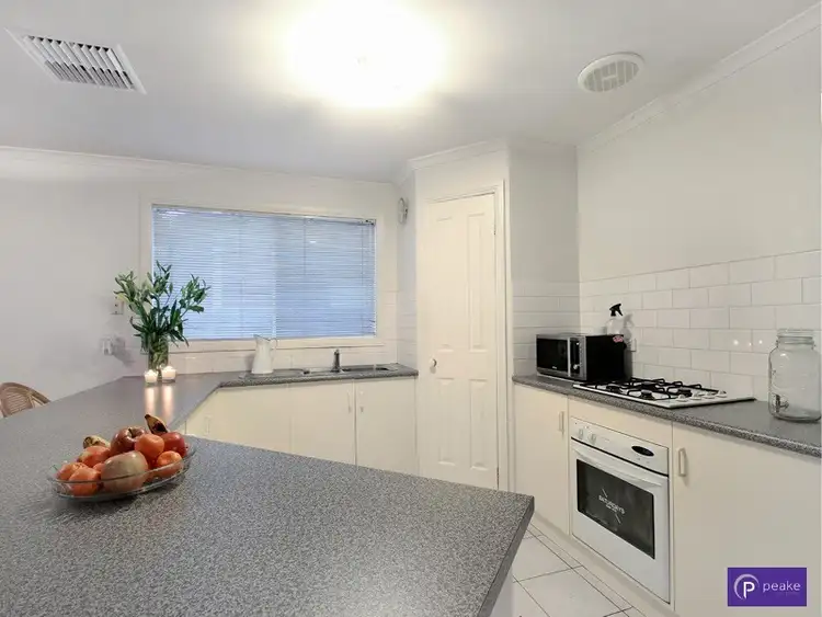 Fourth view of Homely unit listing, 2/26 Albrecht Ave, Berwick VIC 3806