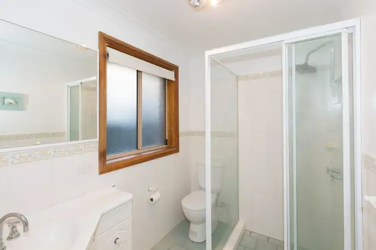 Fifth view of Homely house listing, 2 Torulosa Place, Winmalee NSW 2777