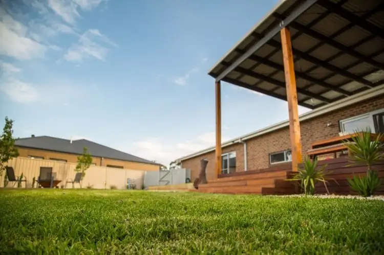 Sixth view of Homely house listing, 5 Coppola Court, Epsom VIC 3551