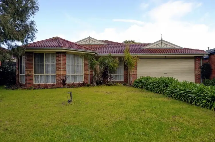 63 Heritage Drive, Skye VIC 3977