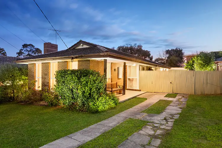 7 Robern Parade, Viewbank VIC 3084