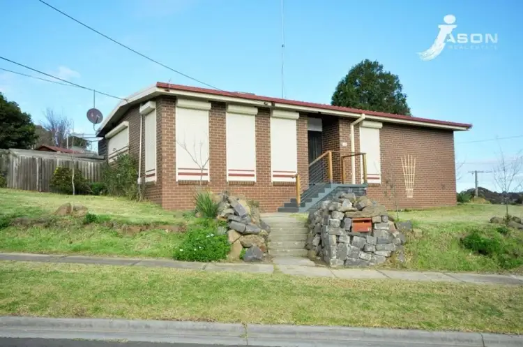 16 Hastings Crescent, Broadmeadows VIC 3047